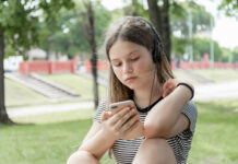 Молодежь всё чаще отходит от цифровой жизни: И чувствуют себя прекрасно